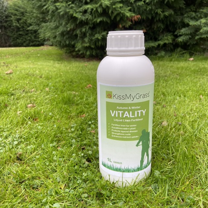 KissMyGrass Autumn & Winter Vitality Liquid Lawn Fertiliser